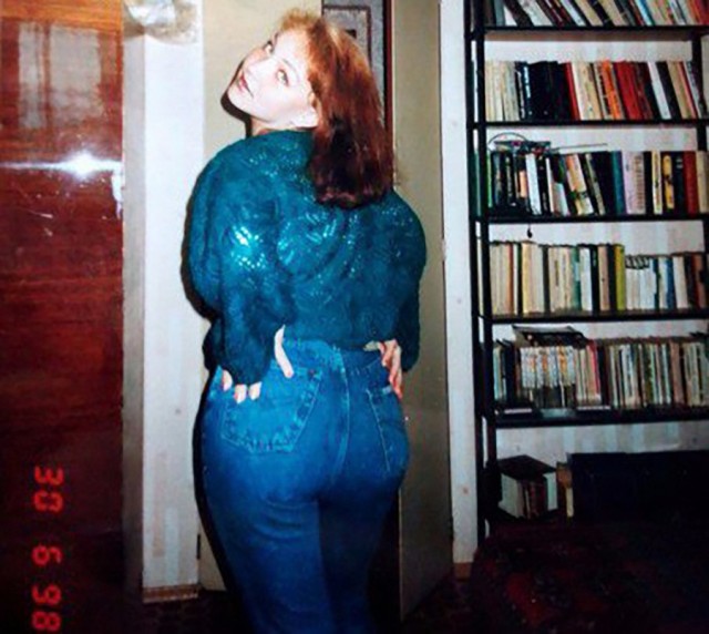 Девчата из 90-х и 00-х