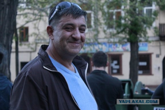 Правосек в Одессе отхватил печенек =)