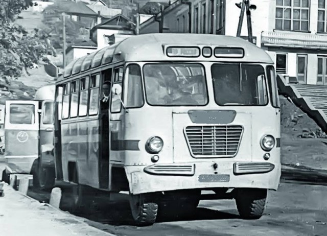 Игра на ЯПе: Угадай АВТО-9