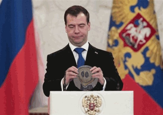 Фотожаба: Не наигрался еще?