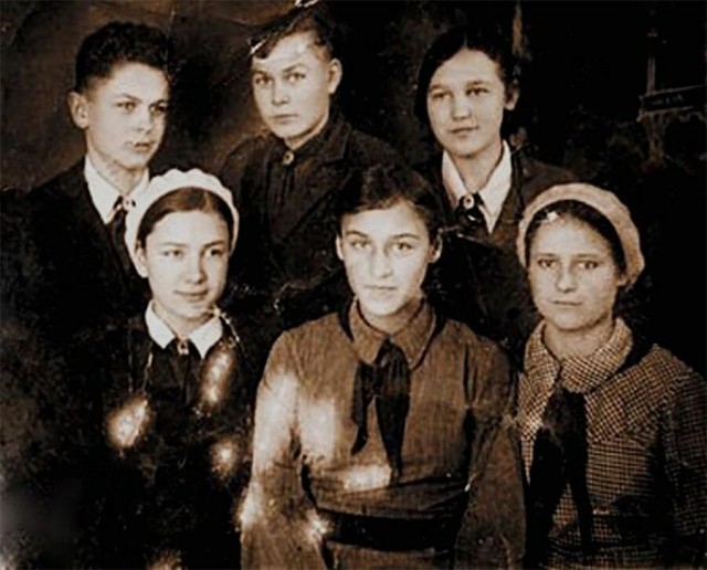 Редкие и интересные фото советских знаменитостей. 30.05.2021