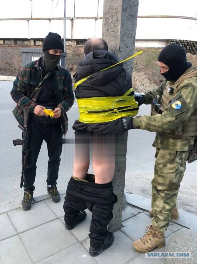 в Херсоне, "ждуны" сдают нацистам своих соседей