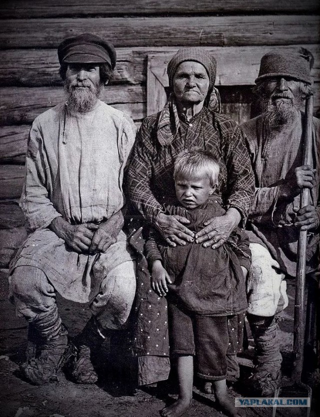 Сотрудники завода отдали часть зарплат на нужды спецоперации.