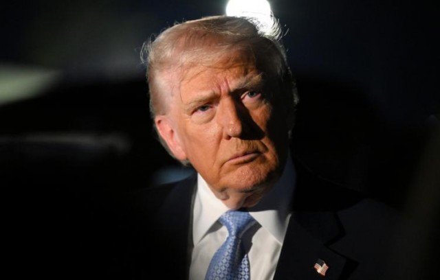 WSJ: Трамп заявил Мадуро о возможных силовых мерах, если он не покинет пост