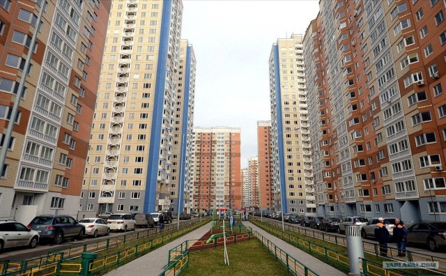 Жить в Москве- то, что за окном и каждый день