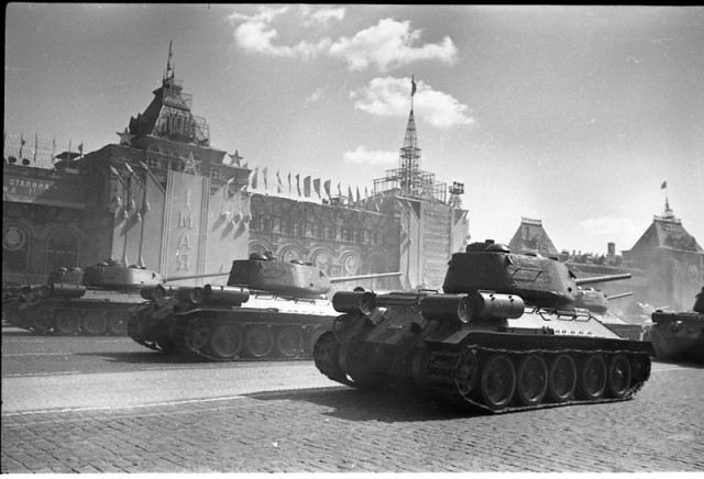 Военный парад весна 1951 года. Часть 2.