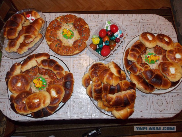 Красивый вариант окраски яиц на Пасху