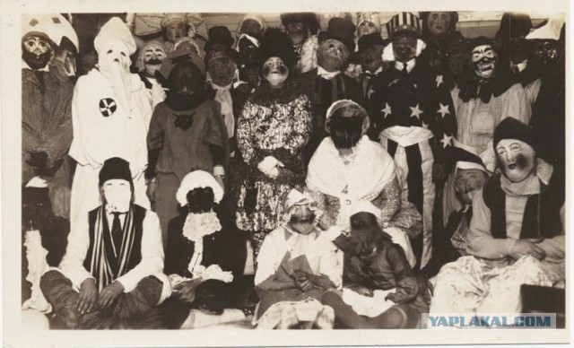 Старый добрый расизм: Каталог одежды Ку-Клукс-Клана, 1925г.