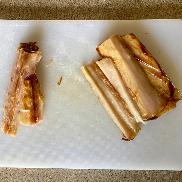 Деликатес из отечественной дичи в азиатском стиле.