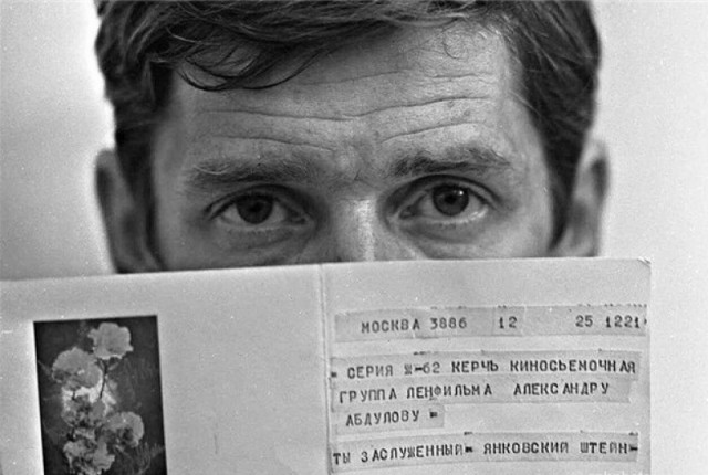 Интересные снимки известных людей. 12.05.25