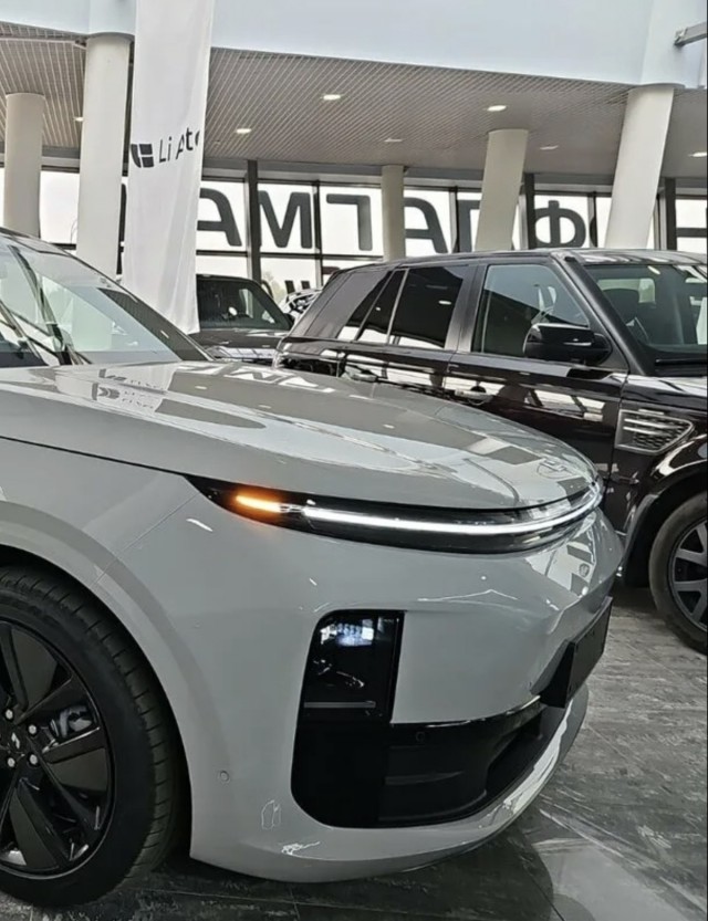 Экономия на поворотниках в BMW