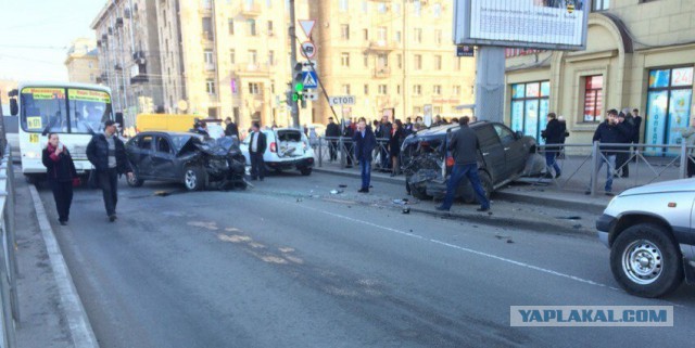 Два ДТП, 100 км/ч по встречке с малышом в салоне!