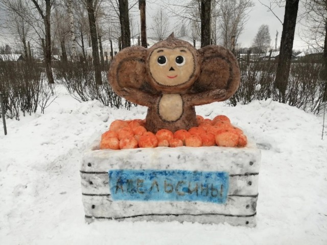 Женщина обязана быть кухаркой, даже если работает