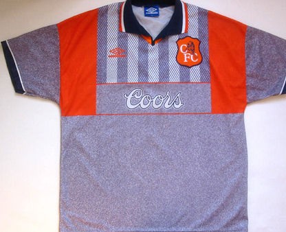 Топ-10 самых уродливых футбольных форм