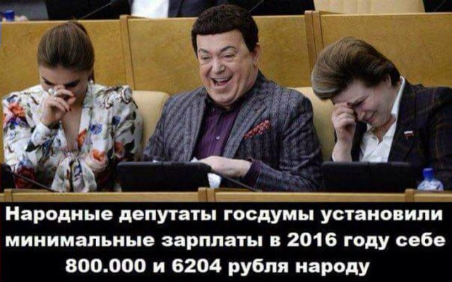Россияне стали тратить на еду больше половины дохода