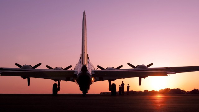 Легендарная машина войны: Boeing B-17 Летающая Крепость