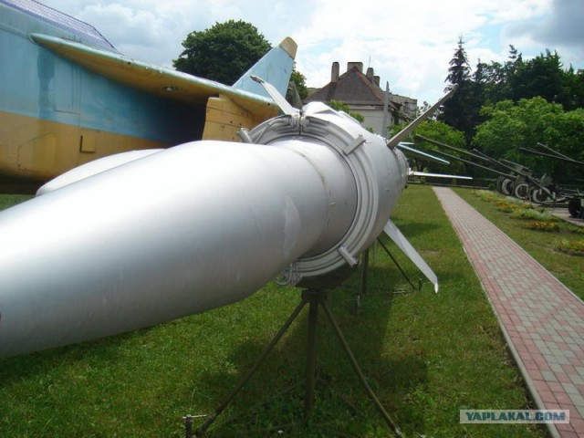 Выставка военной техники в Нижнем Тагиле, 10 фото