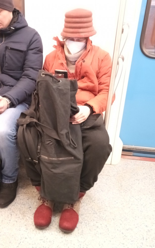 Свежая подборка модников из метрополитена