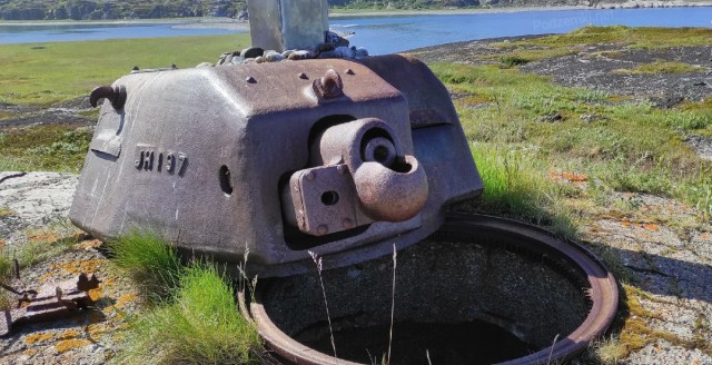 ДОТ с башней от французского танка. Единственный в России