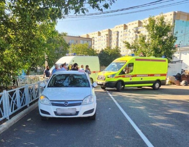 В Ставрополе женщина за рулём сбила двух школьниц и даже не вышла помочь