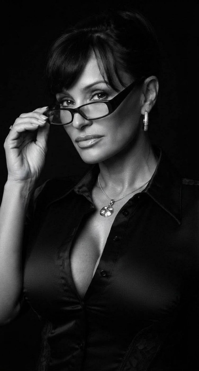 Вареничная. Lisa Ann: Мамаша, Легенда, Бизнесвумен