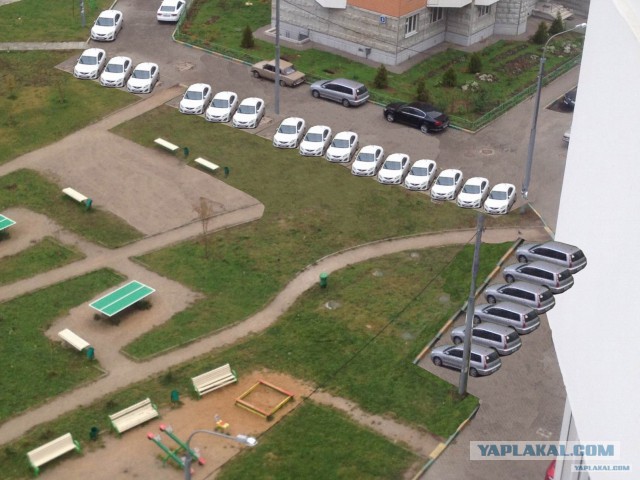 Борьба с парковкой во дворе