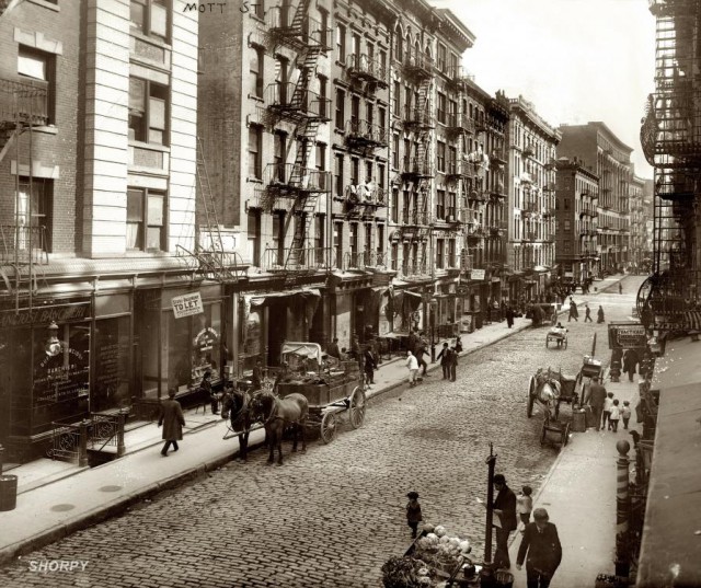 Нью-Йорк 100 лет назад.