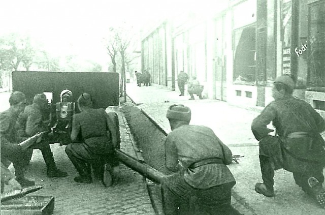 "Боги войны" - Советская артиллерия в годы Великой Отечественной войны
