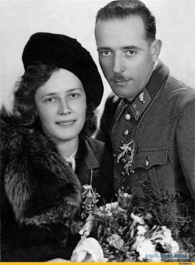 Арнольду Шварцнеггеру 75 лет