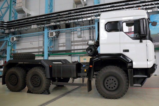 Первый тест нестандартного отечественного грузовика БАЗ-S36A11