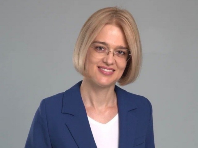 Чиновница потребовала отправлять в детдом поджигающих траву детей.