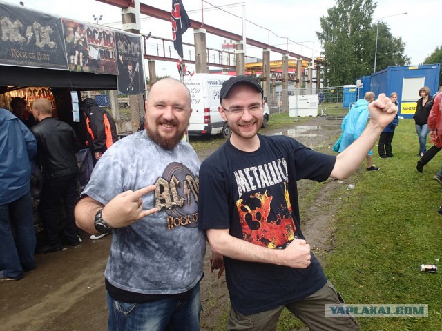 AC/DC. Вжарим рок в этой дыре!