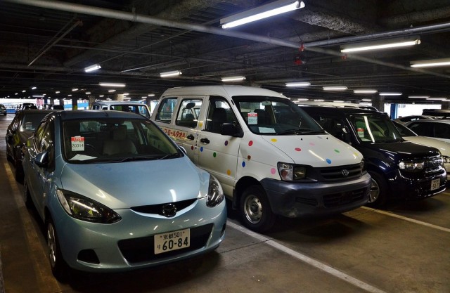 Как покупают подержанные автомобили в Японии