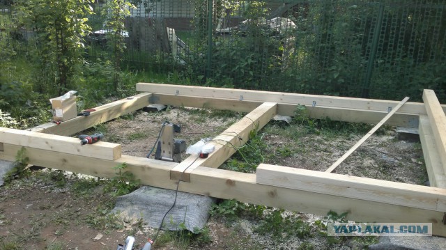 Строим сарай на даче