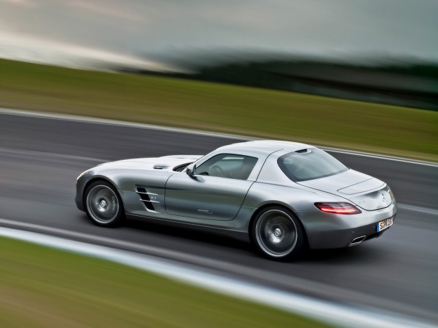 Mercedes-benz Sls Amg 2010(20 фотообоев)