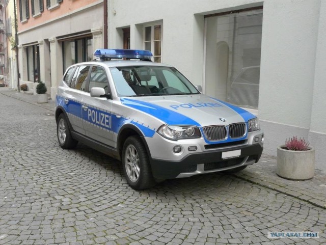 Самые крутые полицейские машины