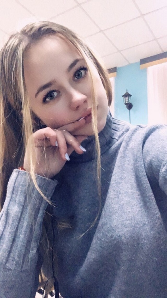 Курносые девушки