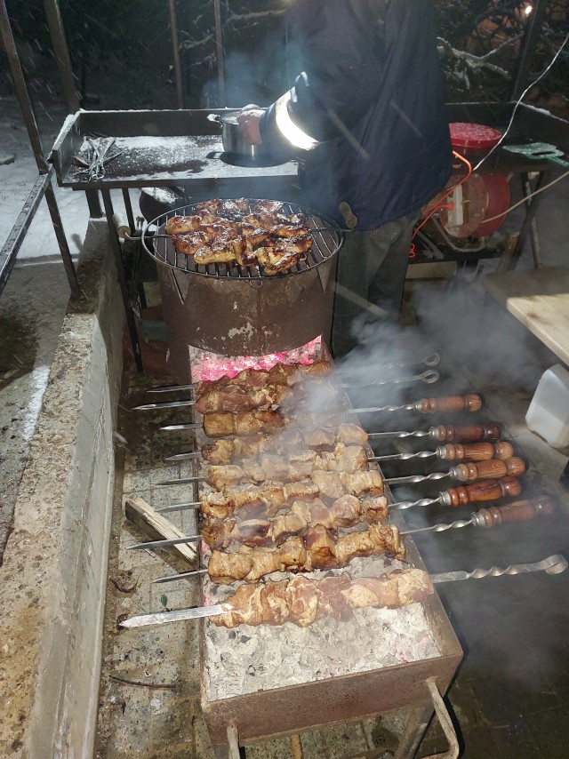 Ешь мясо, мясо, мясо