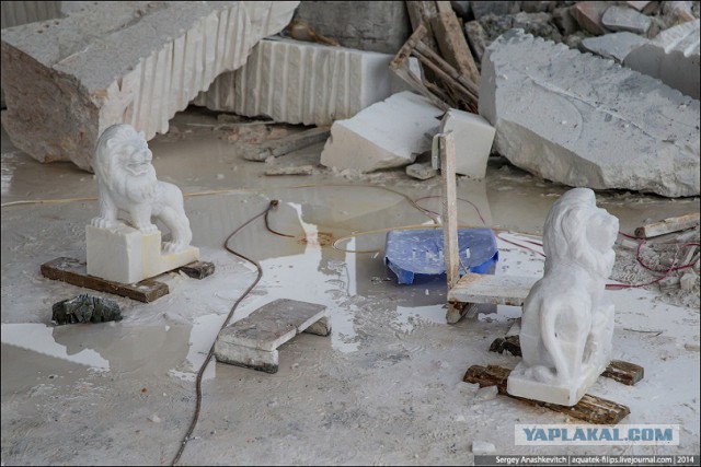 Как делают каменные скульптуры во Вьетнаме