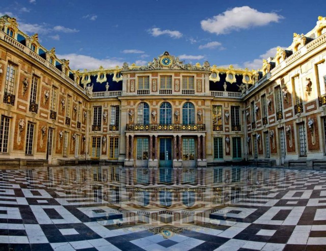 Версаль - дворец, в котором не было ни одного туалета