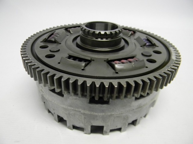 Работа официанта в известном ресторане.