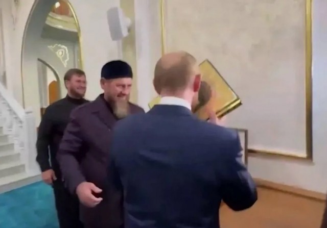 К «нетрадиционным ценностям» россиян склоняют длинные выходные, — РПЦ