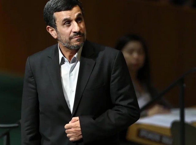 СМИ опровергли информацию об убийстве экс-президента Ирана Махмуда Ахмадинежада