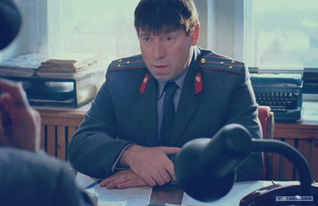 Странное поведение мотоциклиста