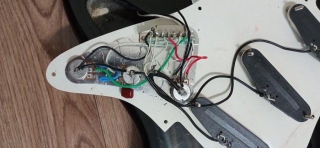 Музыкальное рукожопие