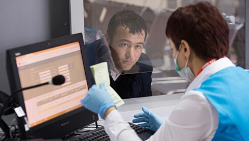 Семь миллионов иностранцев встали на миграционный учет за полгода