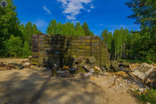 Заброшенная позиция ядерных ракет Р-9А "Долина" 390-го ракетного полка. Масштабы поражают!