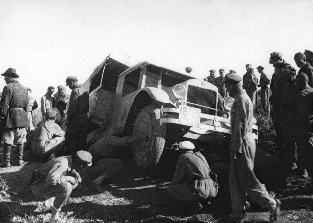 Порыв, талант и глупость: как создавался ЗИС-5 по прозвищу «Захар Захарыч»