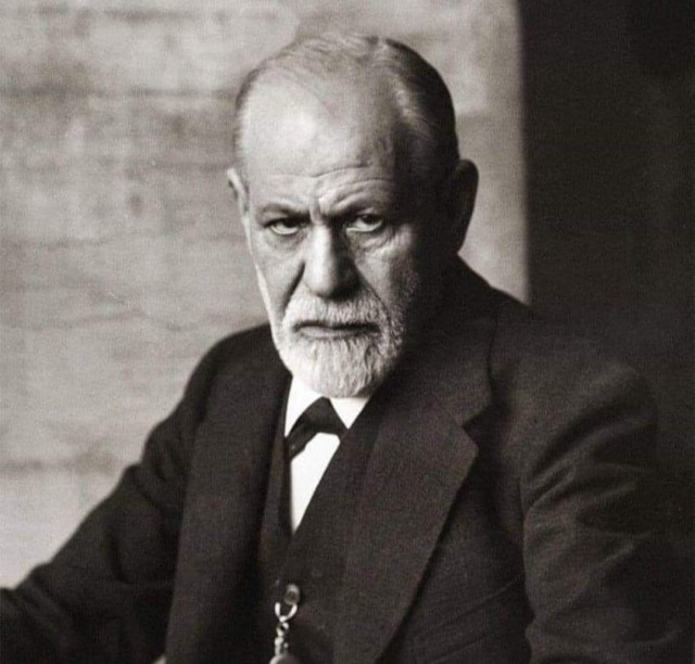 «Какие вы конченные, Белгородцы. Идите спать, пока в вас ракета не прилетела»