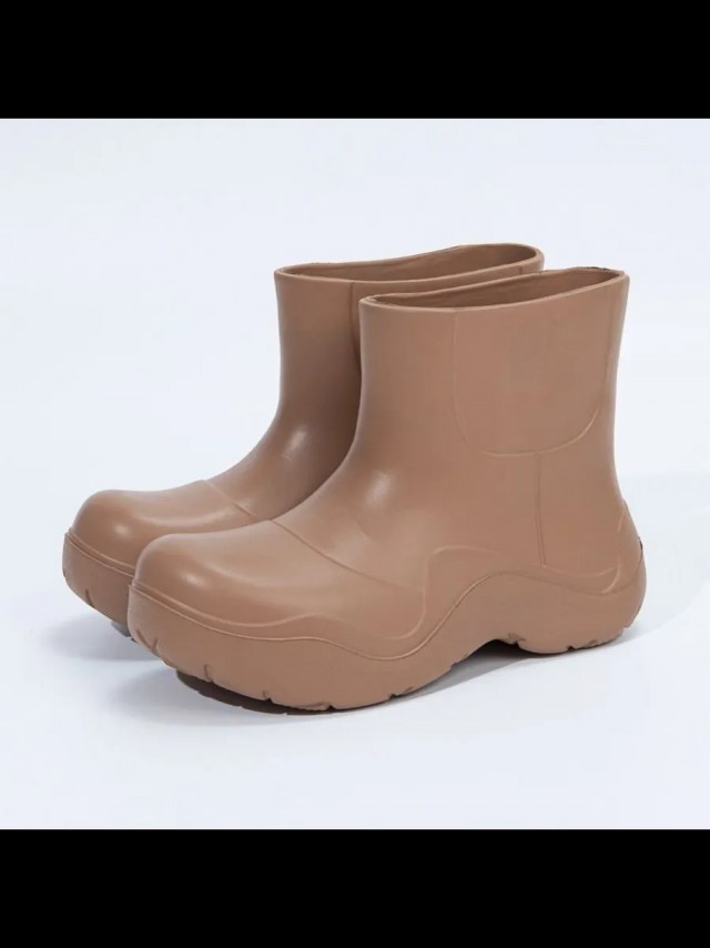 Все элегантные дамы носят туфли